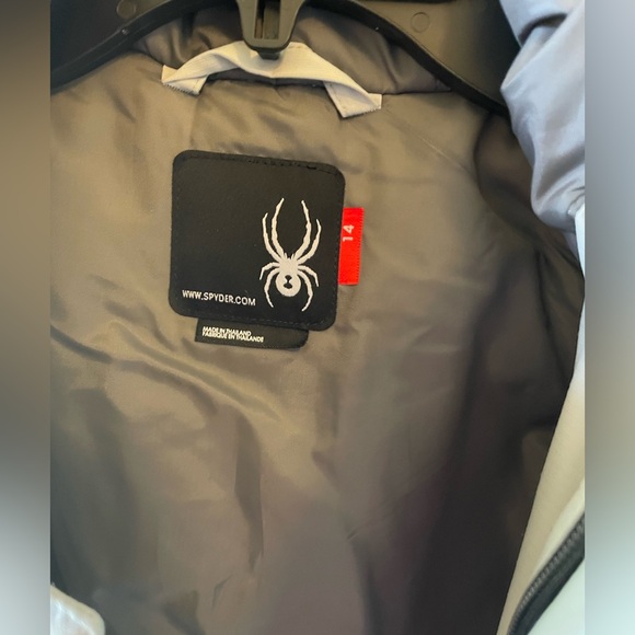Boys Spyder Grey Skiing Jacket with Black Emblem Size 14